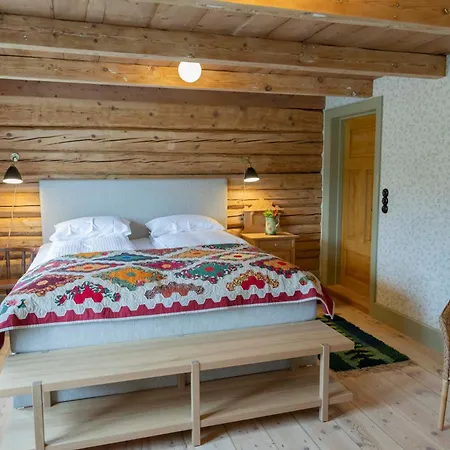 Сasa de vacaciones Ostigard 1810 Prestegardshuset Åndalsnes